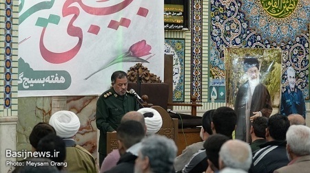 دیدار فرمانده کل سپاه پاسداران با بسیجیان پایگاه مقاومت بسیج شهید همت در ناحیه کربلا