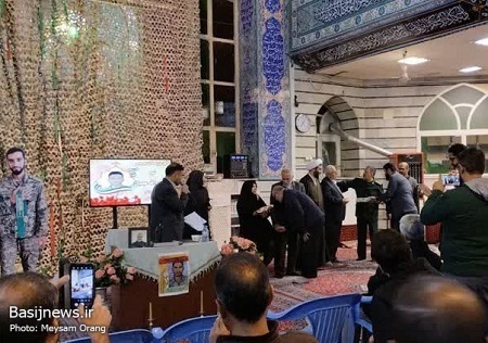 مراسم بزرگداشت شهید امنیت روح الله عجمیان در محله فرجام