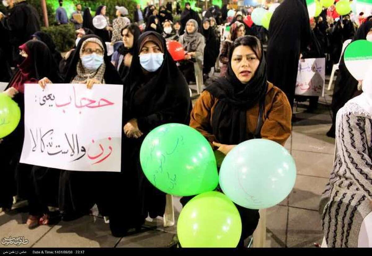 پزشک نخبه و فعال اجتماعی 
 پرستاران در حجاب و رفتار از حضرت زینب (س) الگو برداری کنند