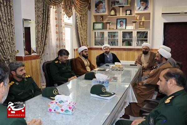 ماه رمضان ماه فائق آمدن انسان بر شیطان/ گروه های نقش آفرین بستری برای تربیت نوجوانان