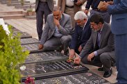 تجدید پیمان رئیس ستاد انتفاضه و قدس کشور با مقام شامخ شهید سلیمانی