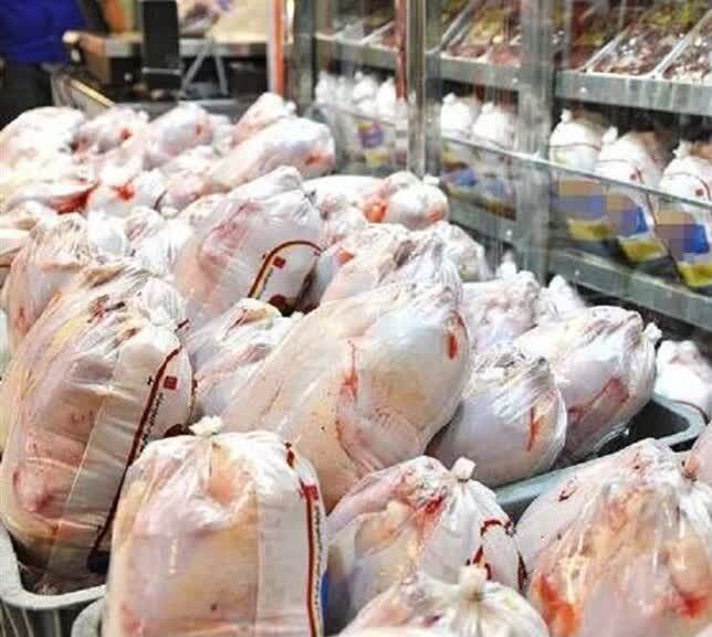 از پلمپ شیرینی فروشی متخلف تا کشف ۳۰۰ کیلوگرم گوشت مرغ فاسد در یاسوج