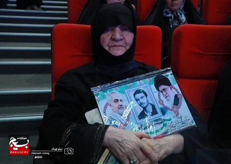 برگزاری یادواره شهیدشاهرخ ضرغام و شهدای دشت ذوالفقاری آبادان در فرهنگسرای خاوران تهران