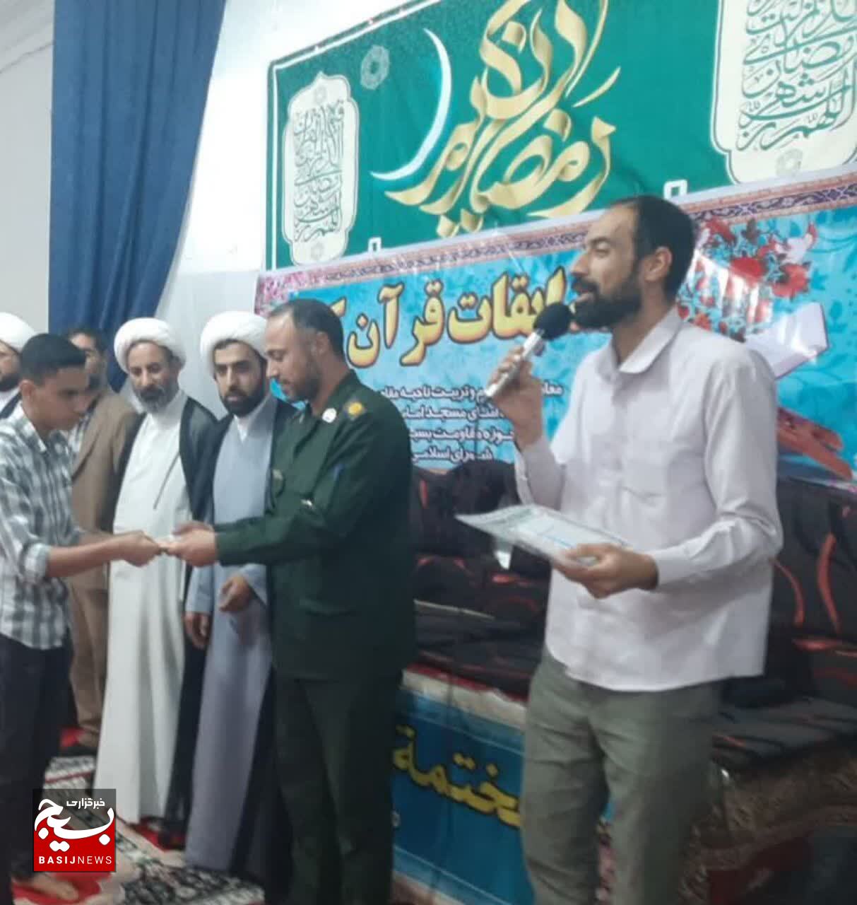 مسابقات قرآن کریم ویژه ماه مبارک رمضان در شهرستان هویزه مسابقات قرآن کریم ویژه ماه مبارک رمضان در شهرستان هویزه
