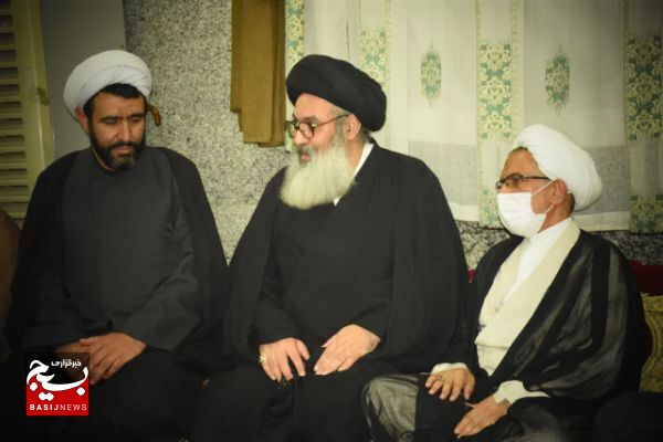 برگزاری مراسم استقبال و وداع با یک شهید گمنام در شهر عسلویه