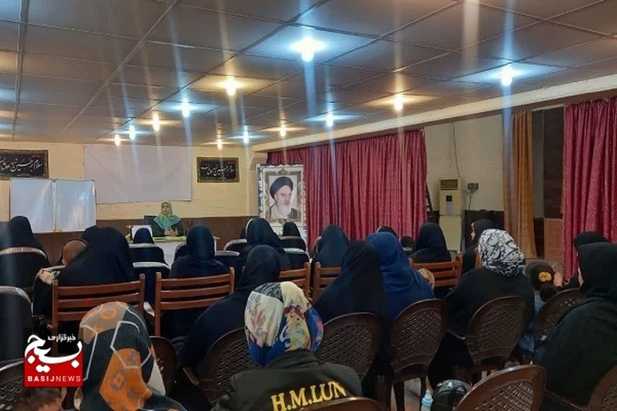 برگزاری کلاس ترنم بهشتی توسط بسیج جامعه زنان ناحیه مقاومت بسیج سپاه شهرستان خنج