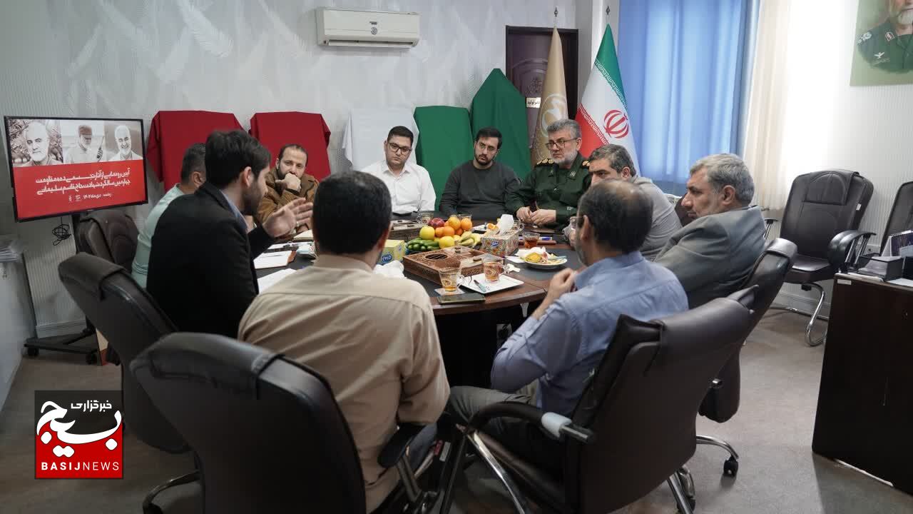 تولیدات تجسمی «شهید القدس» در رشت رونمایی شد تولیدات تجسمی «شهید القدس» در رشت رونمایی شد