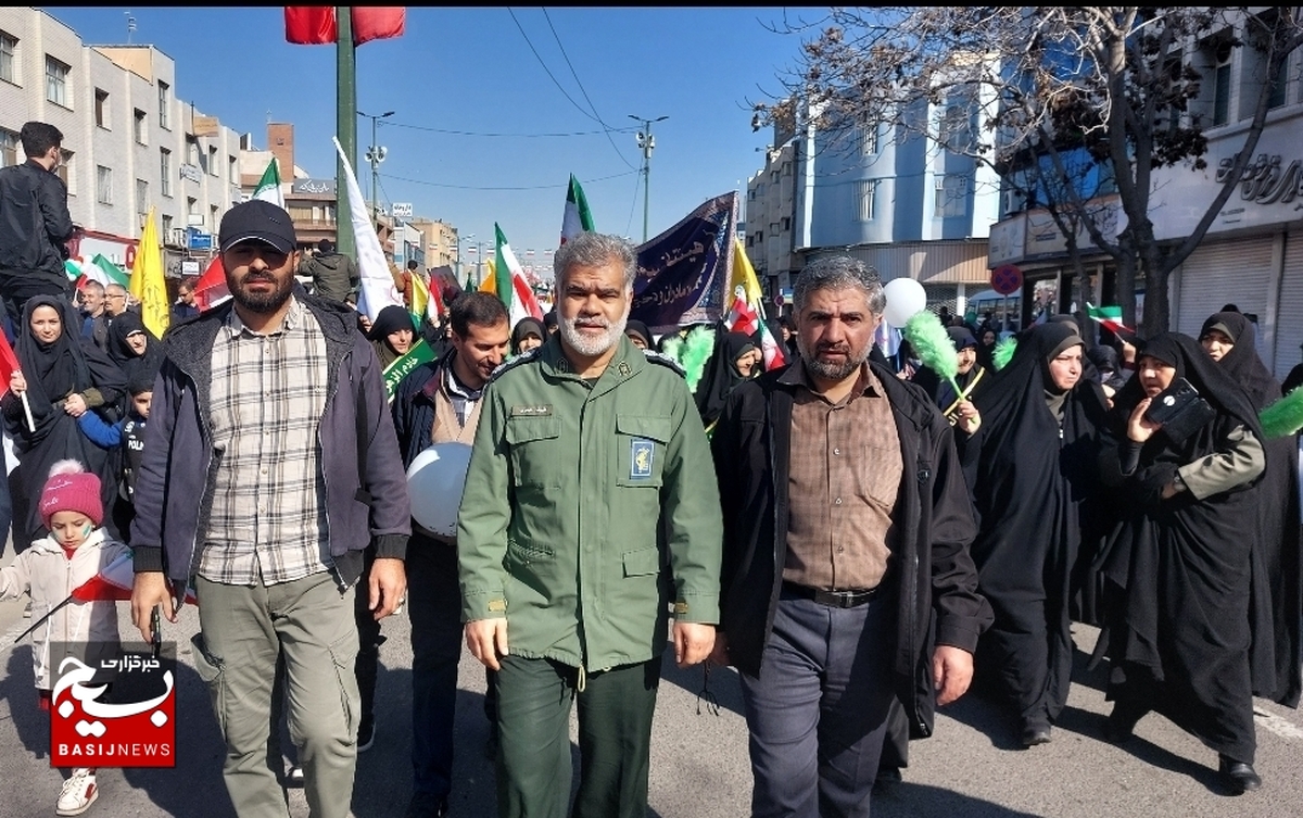 حضور پرشور مردم در راهپیمایی۲۲ بهمن، پیوست مشارکت در عرصه انتخابات است 