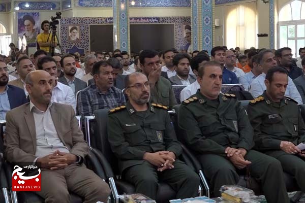 متخصصان داخلی با ساخت شناورها و تجهیزات اراده ملی را نشان دادند متخصصان داخلی با ساخت شناورها و تجهیزات اراده ملی را نشان دادند