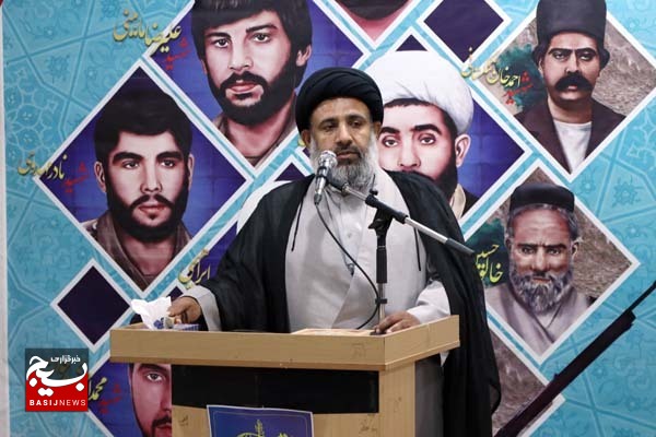 تفکرات شهید مطهری در جامعه گسترش پیدا کند تفکرات شهید مطهری در جامعه گسترش پیدا کند