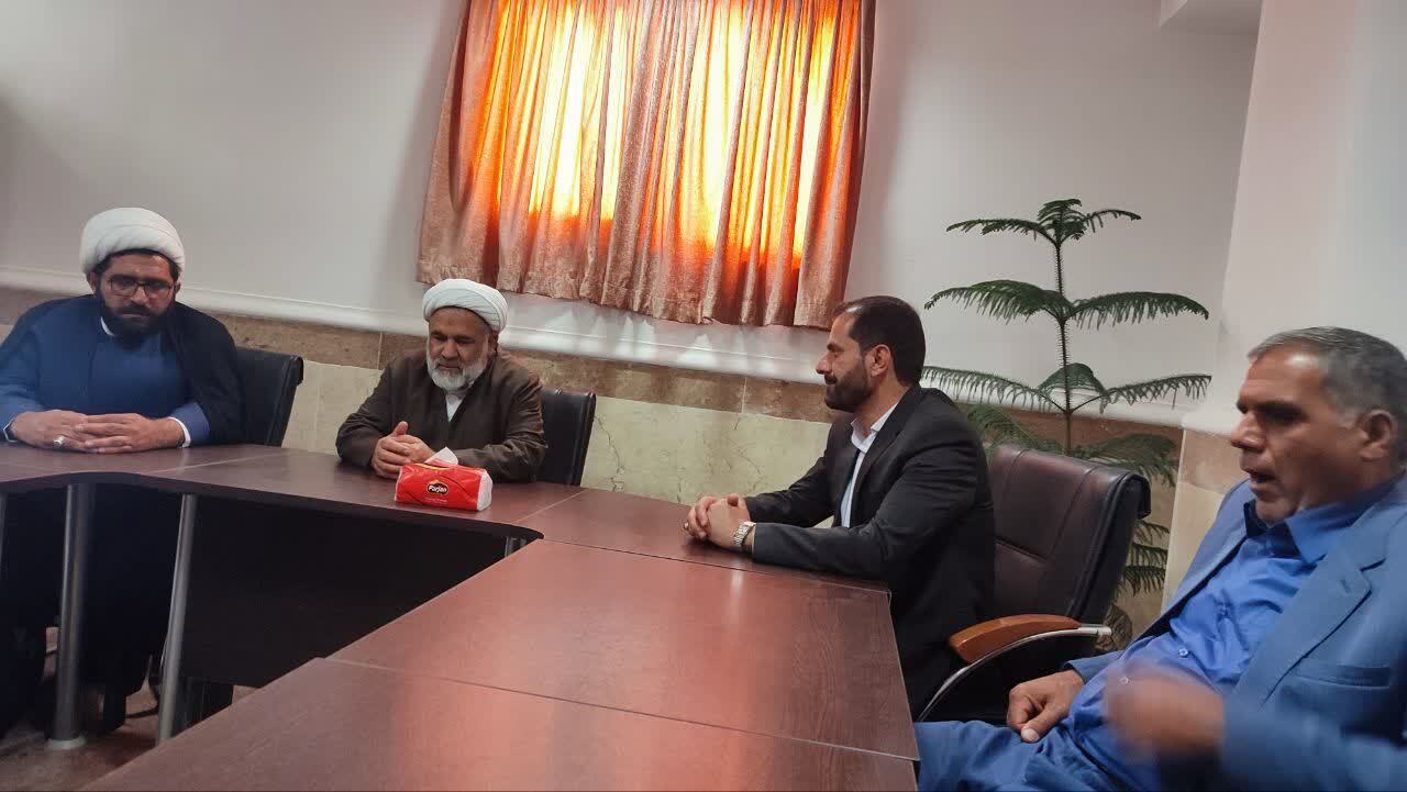 آغاز تعاملات معاون جوان آموزش و پرورش استان با روسای حوزه های علمیه کهگیلویه و بویراحمد