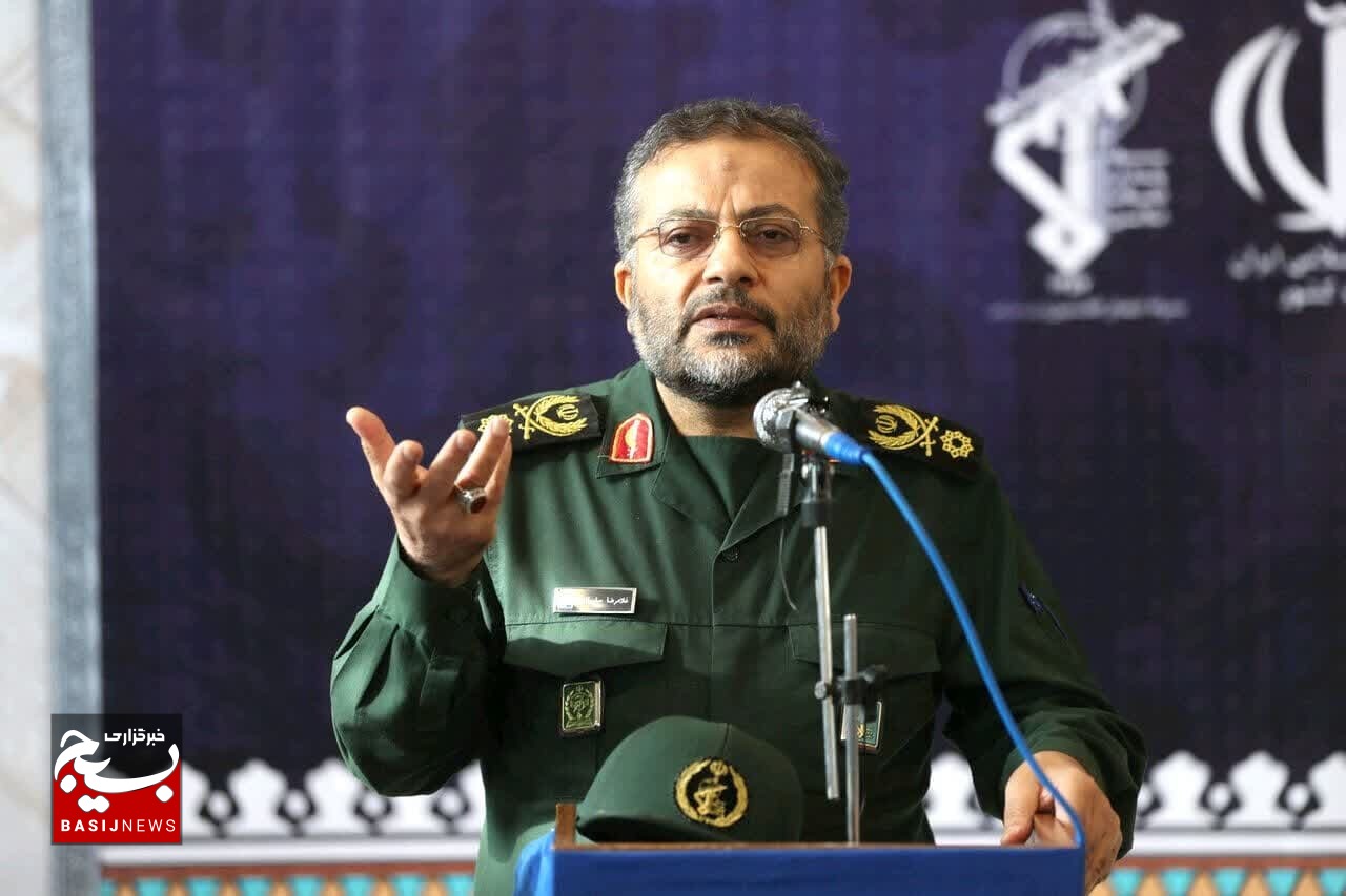 دستاورد پیروزی انقلاب اسلامی تغییر هندسه قدرت در دنیا بود/ غرب تاثیر گذشته خود را از دست داده است