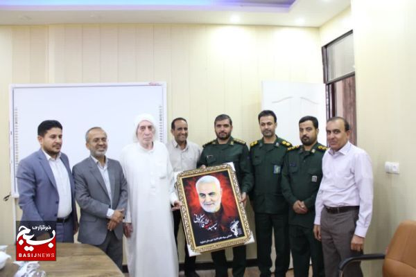 به مناسبت روز شوراها؛ دیدار جانشین فرمانده سپاه خاتم الانبیاء(ص) با شورای اسلامی شهرستانعسلویه و نخل تقی به مناسبت روز شوراها؛ دیدار جانشین فرمانده سپاه خاتم الانبیاء(ص) با شورای اسلامی شهرستانعسلویه و نخل تقی