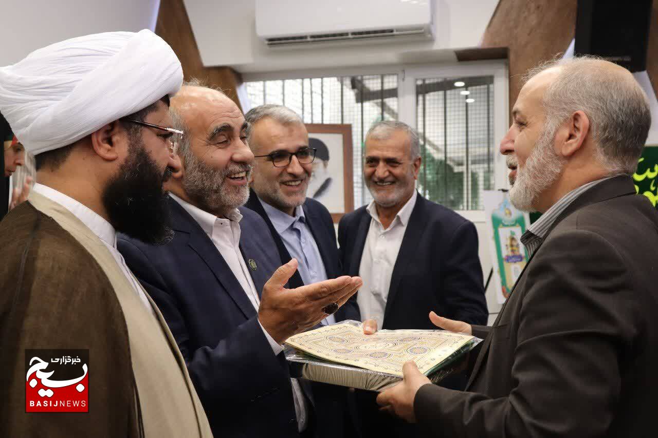 برگزاری آئین اختتامیه سلسله برنامه‌های گرامیداشت دهه کرامت رضوی در شهرستان قدس