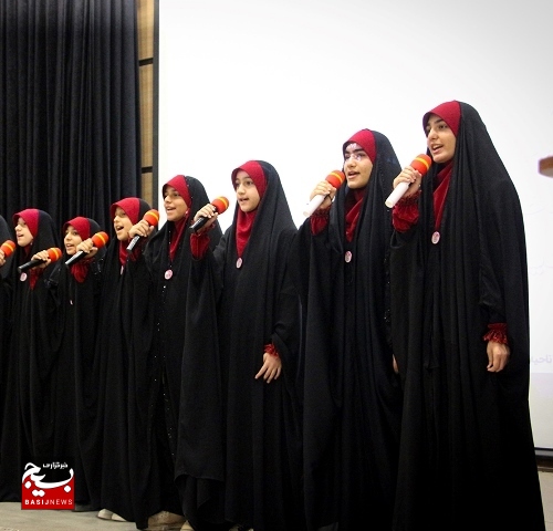 جشن لبخند خدا ویژه دختران در برازجان برگزار شد / گزارش تصویری
