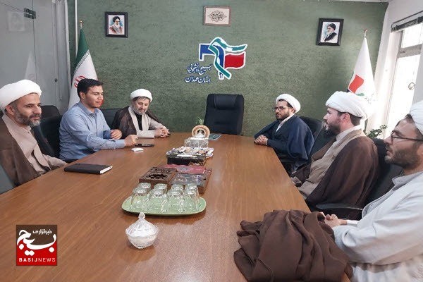 دیدار مسئول بسیج طلاب استان همدان با مسئولین بسیج دانشجویی همدان
