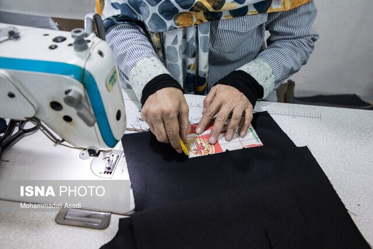 مدیرعامل شرکت ساماندهی مشاغل تهران عنوان کرد
تسهیل صدور مجوز برای برپایی نمایشگاه‌های فصلی و ایجاد بازارهای ثابت برای زنان سرپرست خانوار