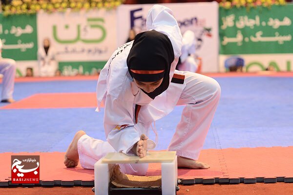 افتخارآفرینی دختران بسیجی قم در مسابقات قهرمانی هانمادانگ کشور