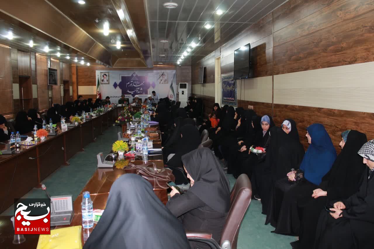 آیت الله حیدری: حجاب و عفاف نماد سلامت اخلاقی جامعه است
