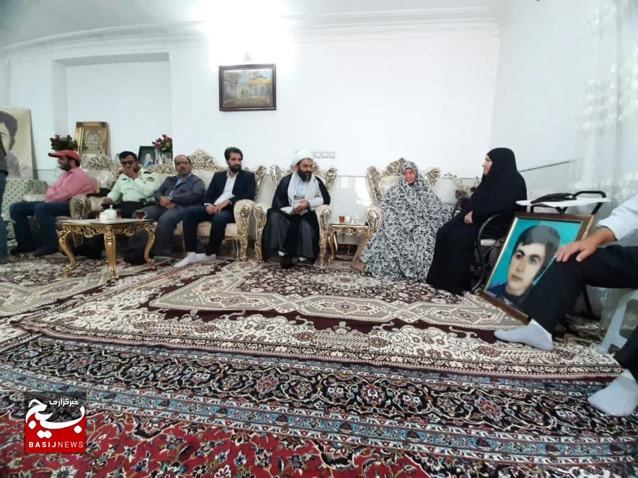 قدردانی از خانواده شهید قمی روستای راهجرد در حماسه آزادسازی خرمشهر