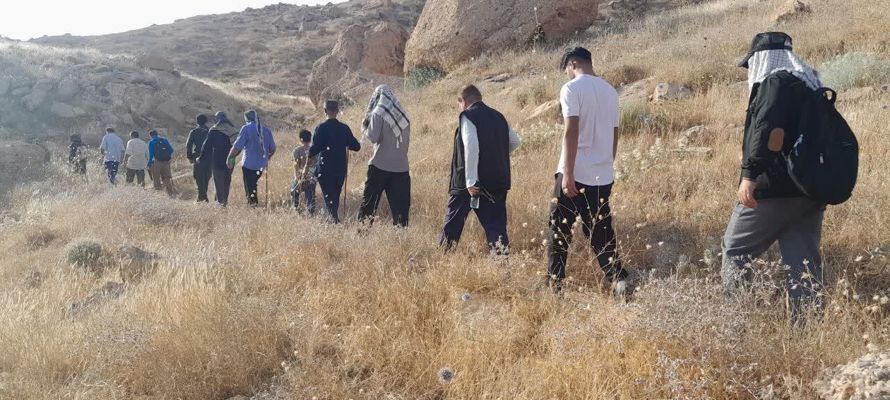 همایش کوه پیمایی وصعود به قله نادر شهرستان بهمئی به مناسبت سوم خرداد