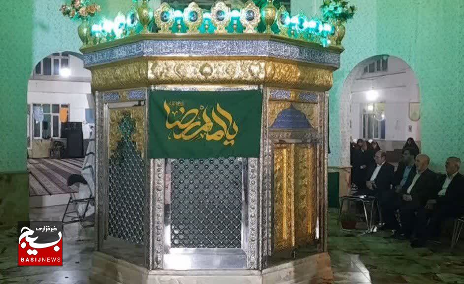 برگزاری محفل شعر آئینی امام رضایی در شهرستان قدس برگزاری محفل شعر آئینی امام رضایی در شهرستان قدس