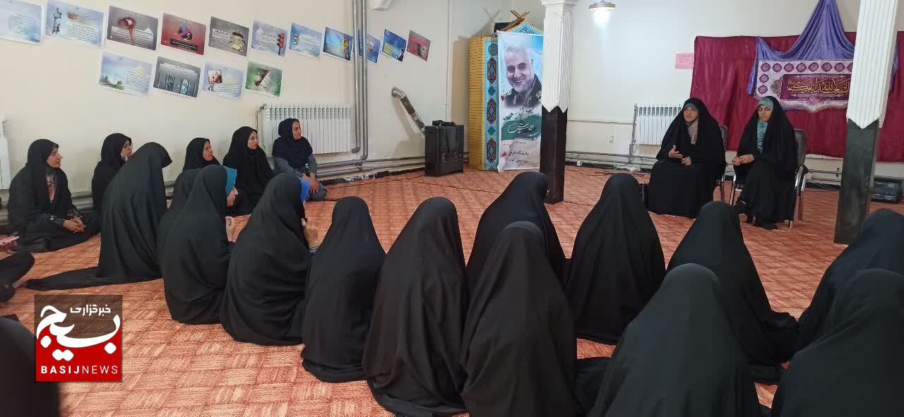 امنیت را در ایران یافتم/ انقلاب اسلامی ایران یک معجزه بود/ حجاب و پوشش به زن شأن و شخصیت می‌دهد