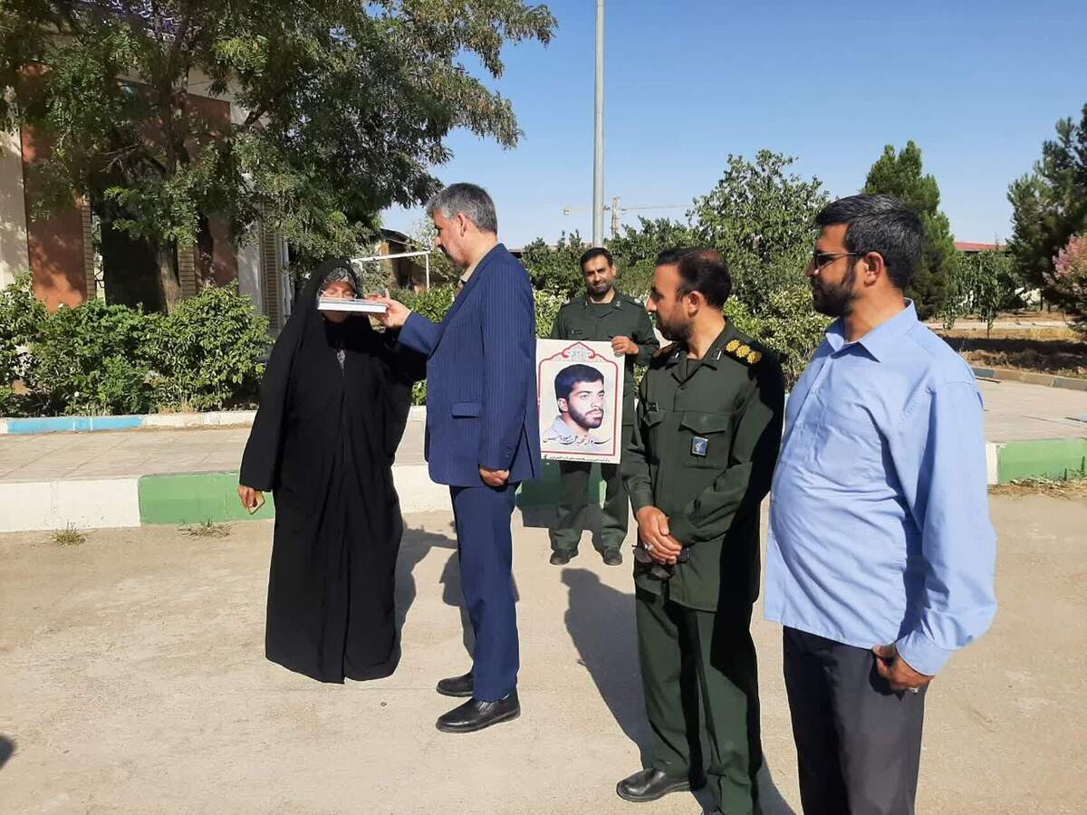 اعزام تیم کوهنوردی خواهران بسیجی به صعود سراسری ارتفاعات پرسون
