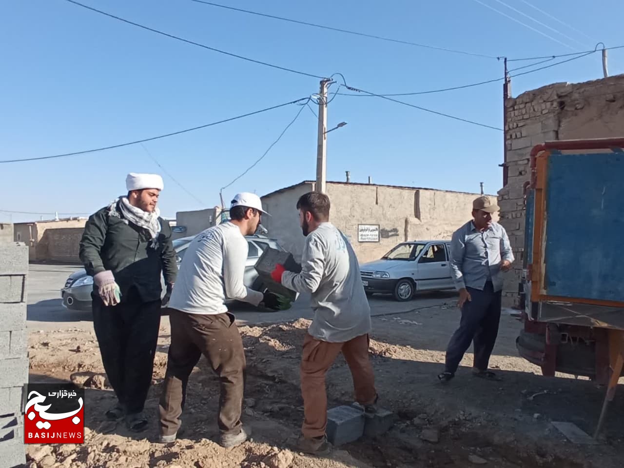 جهادی با طعم معنویت/ از جهاد تبلیغی تا ساخت خانه برای محرومان جهادی با طعم معنویت/ از جهاد تبلیغی تا ساخت خانه برای محرومان