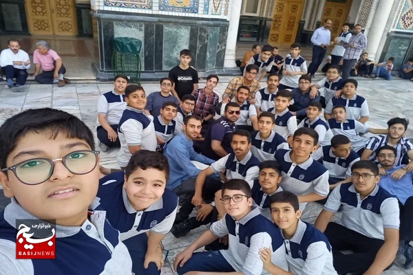 اردوی زیارتی تربیتی ۳۵۰ نفری بسیجیان پایگاه امام حسین (ع) جهرم به مشهد مقدس