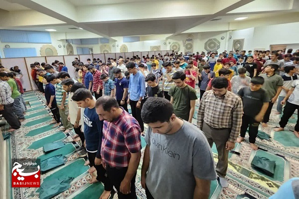 اردوی زیارتی تربیتی ۳۵۰ نفری بسیجیان پایگاه امام حسین (ع) جهرم به مشهد مقدس