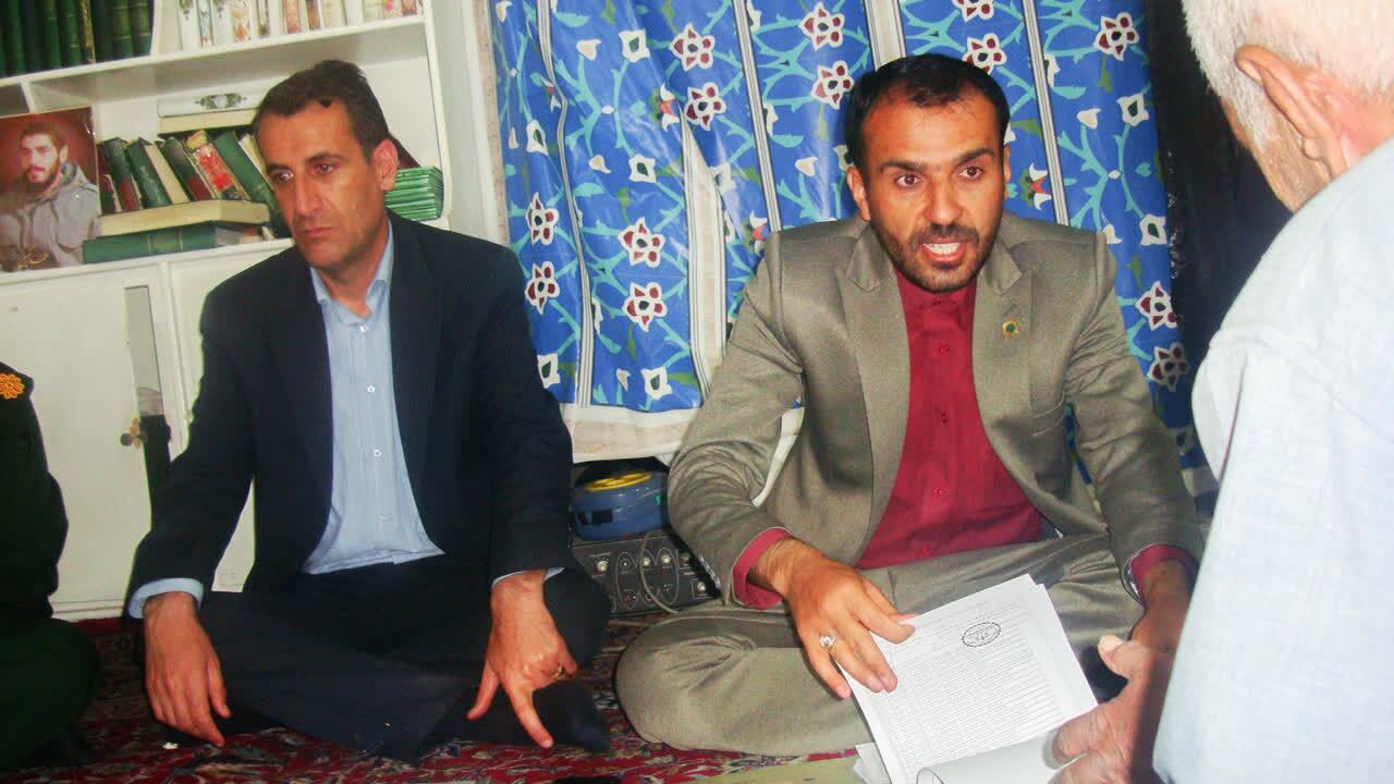 پاسخگویی به مطالبات و پیگیری مشکلات مردم در مسجد سیدالشهدا(ع) یاسوج