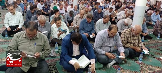 رایحه دل انگیز معنویتِ عرفه در  ساوه پیچید