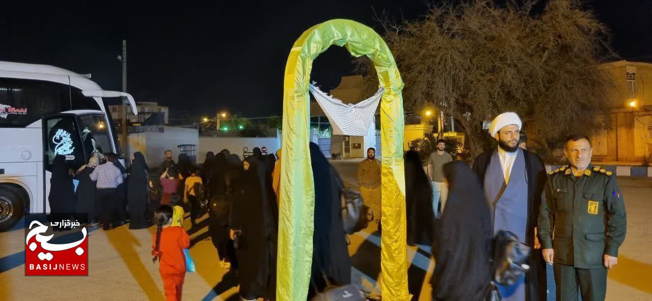 حلقات برتر صالحین رامهرمز به اردوی زیارتی مشهد مقدس اعزام شدند