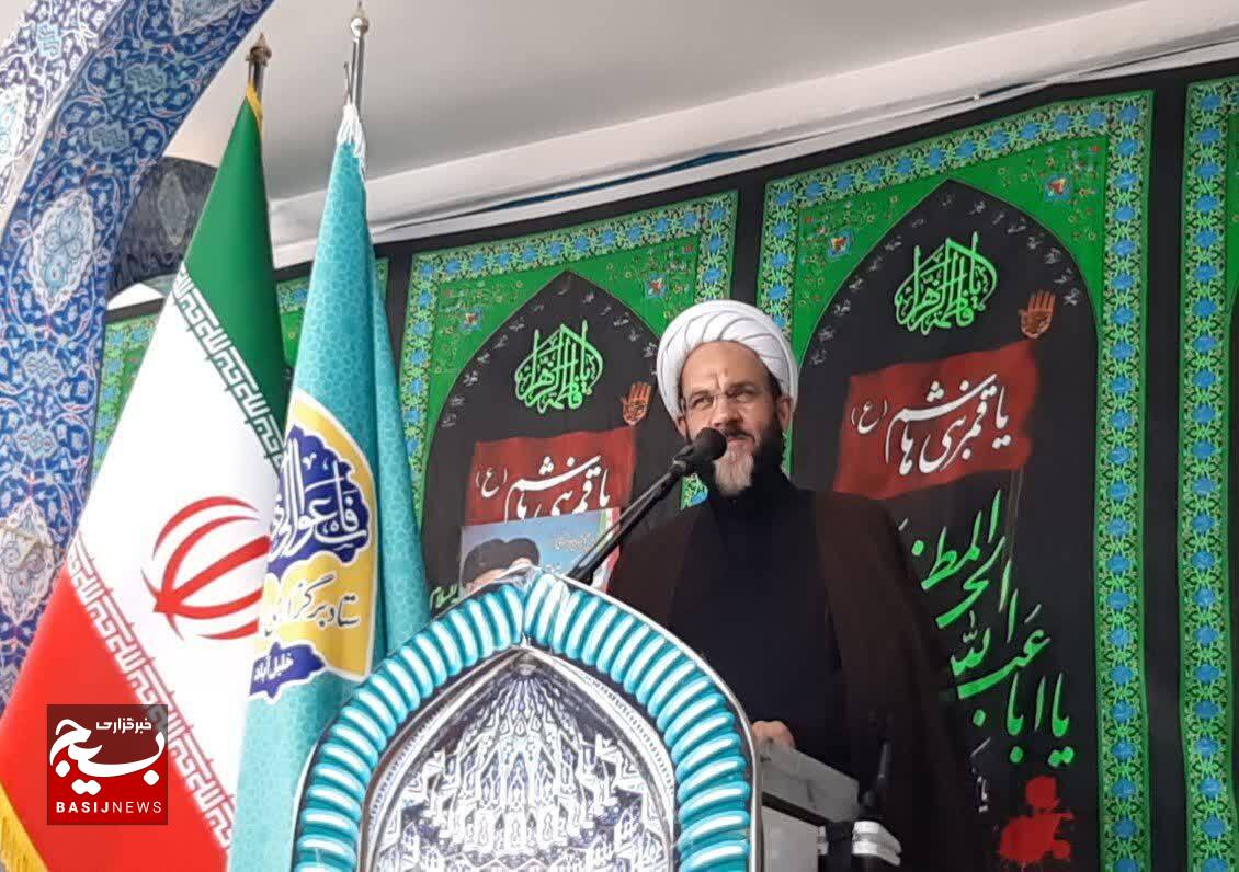 عربده‌های آمریکا و اسرائیل نشان از خستگی و نا‌امیدی است/امروز توان مذاکره و موشکی با هم پیش می رود