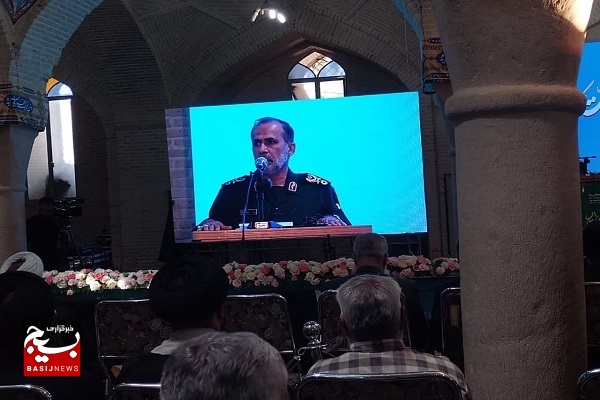 اجلاسیه بین‌المللی روز جهانی مسجد در مسجد شهدای شیراز برگزار شد