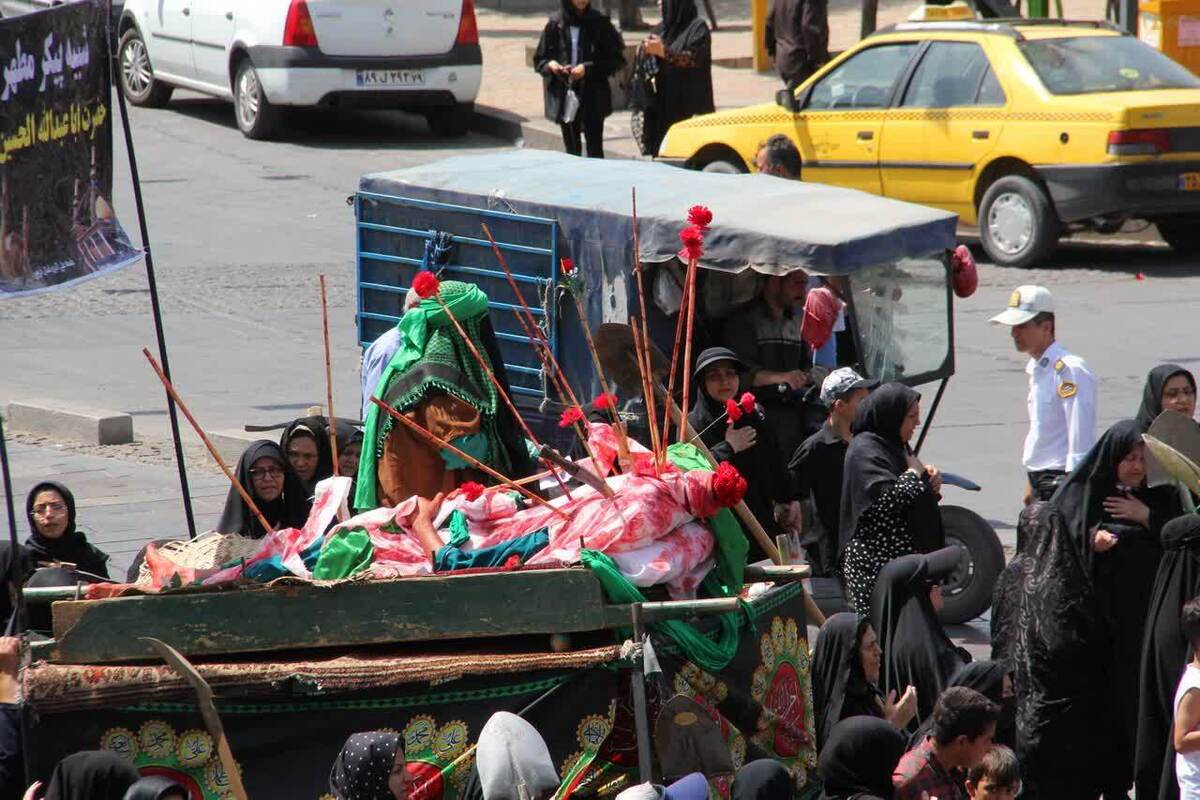 برگزاری مراسم آیینی «زنان طایفه بنی‌اسد» در قزوین 