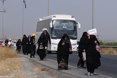 پیاده روی جاماندگان اربعین حسینی در کهگیلویه و بویراحمد + ( تصاویر)