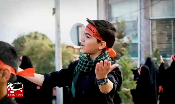 سرودواره حسینی در دامغان اجرا شد