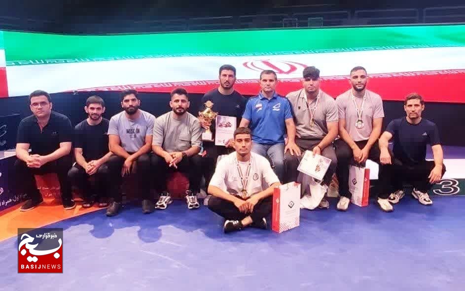 فرنگیکاران بسیجی قمی در سکوی نخست کشوری ایستادند فرنگیکاران بسیجی قمی در سکوی نخست کشوری ایستادند