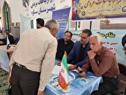 برپایی میز «ارتباطات مردمی» در میعادگاه‌های نماز جمعه ساوه