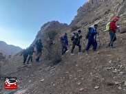 صعود تیم کوهنوردی تیپ۱۲ و فراجا استان سمنان به قله سیاه کوه