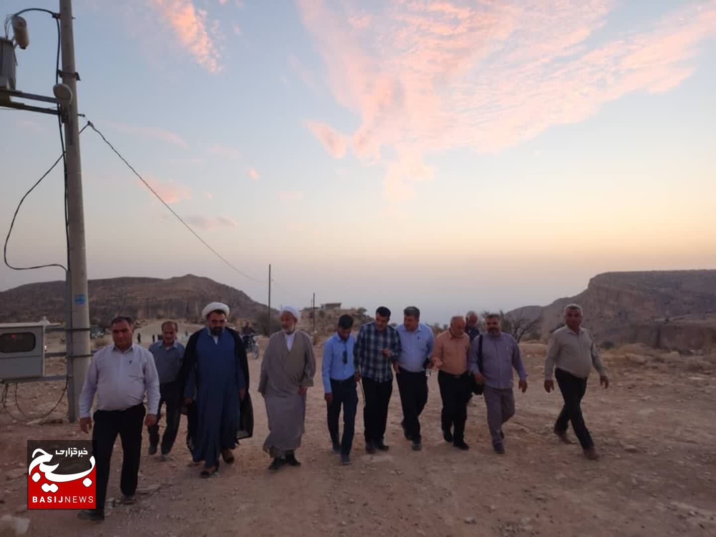 سفر امام جمعه دشتستان به روستایی محروم از توابع بخش ارم دشتستان