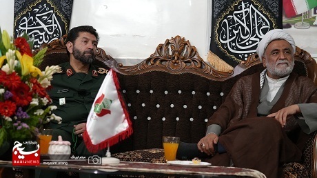 دیدار با خانواده شهید مدافع امنیت بسیجی پوریا احمدی