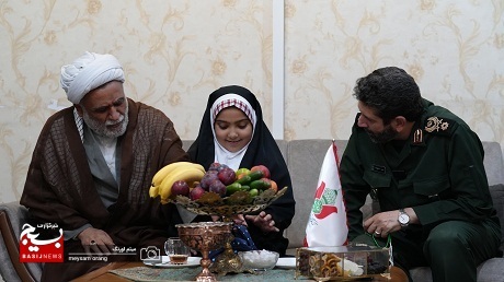 دیدار با خانواده شهید مدافع امنیت بسیجی پوریا احمدی