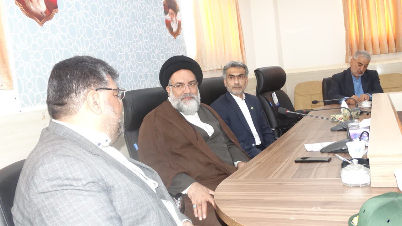 دیدار رئیس مرکز وکلای کشور با نماینده ولی فقیه در کهگیلویه و بویراحمد