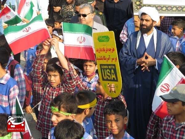راهپیمایی پر شور  13 آبان در دلوار برگزار شد