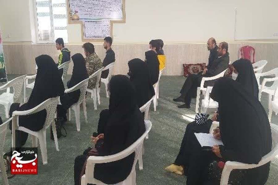برگزاری کارگاه آموزش خبرنویسی ویژه خبرنگاران افتخاری بسیج برگزاری کارگاه آموزش خبرنویسی ویژه خبرنگاران افتخاری بسیج