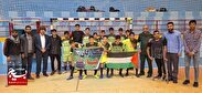تیم محله (ستارگان قبا ) با بازوبند فلسطین وارد میدان مسابقات فینال در تربت جام شد