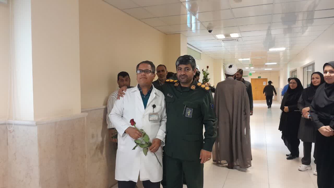 تجلیل از پرستاران بیمارستان امام خمینی(ره) کنگان
